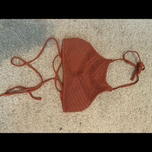 Halter bikini top